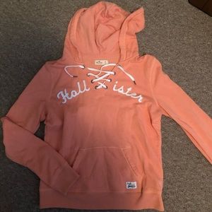 Peach Hollister pullover